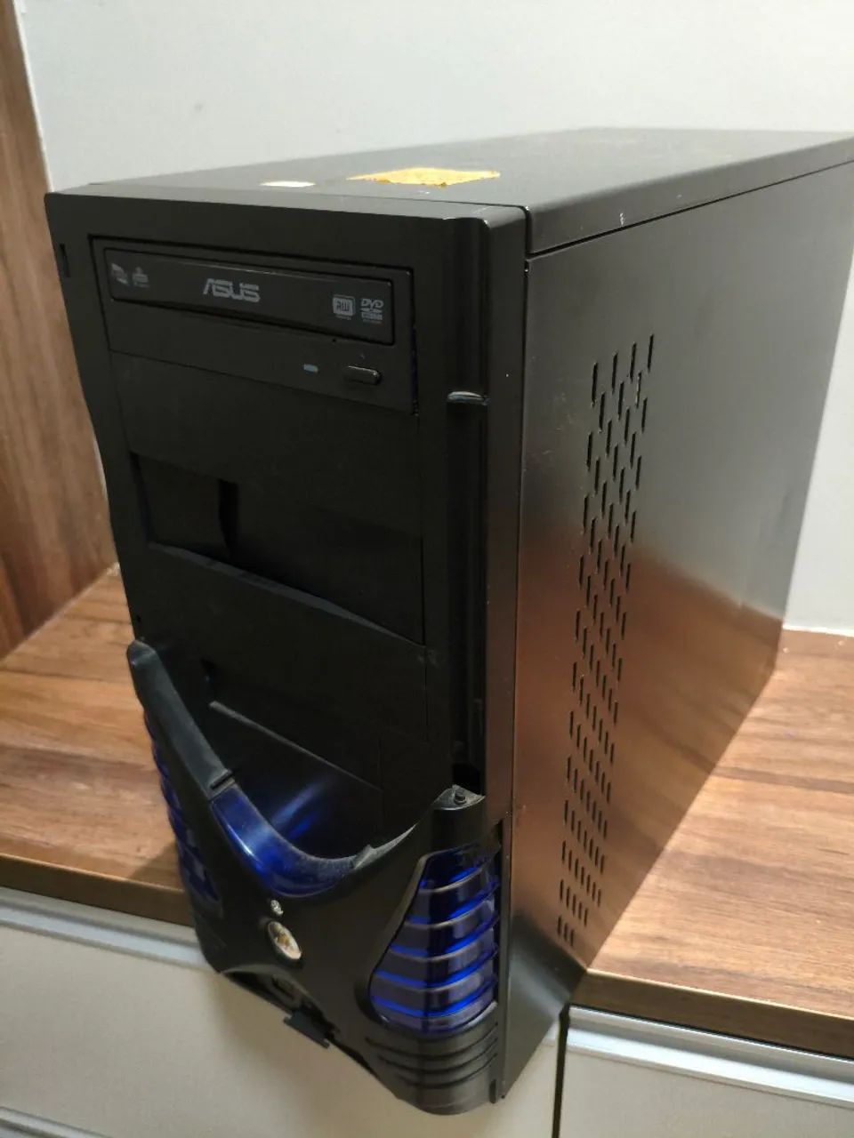 Cpu completo g4560 16gb ddr4 RGB 1050ti 4gb SSD 120gb  - Foto 3