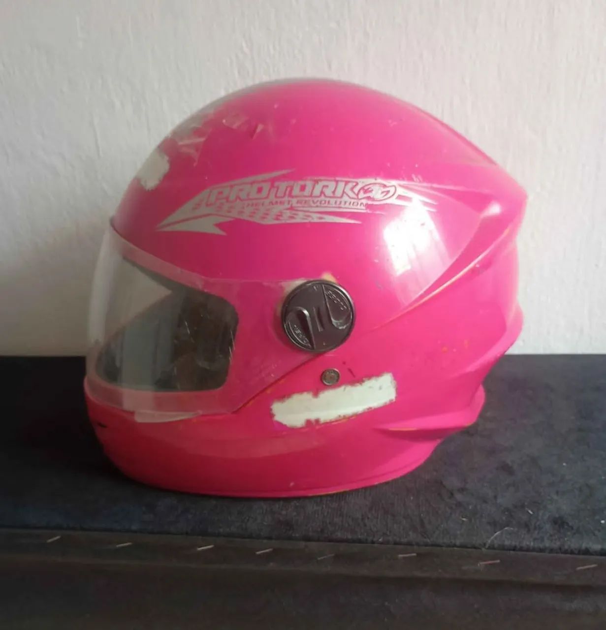 Capacete Rosa Tam.56
