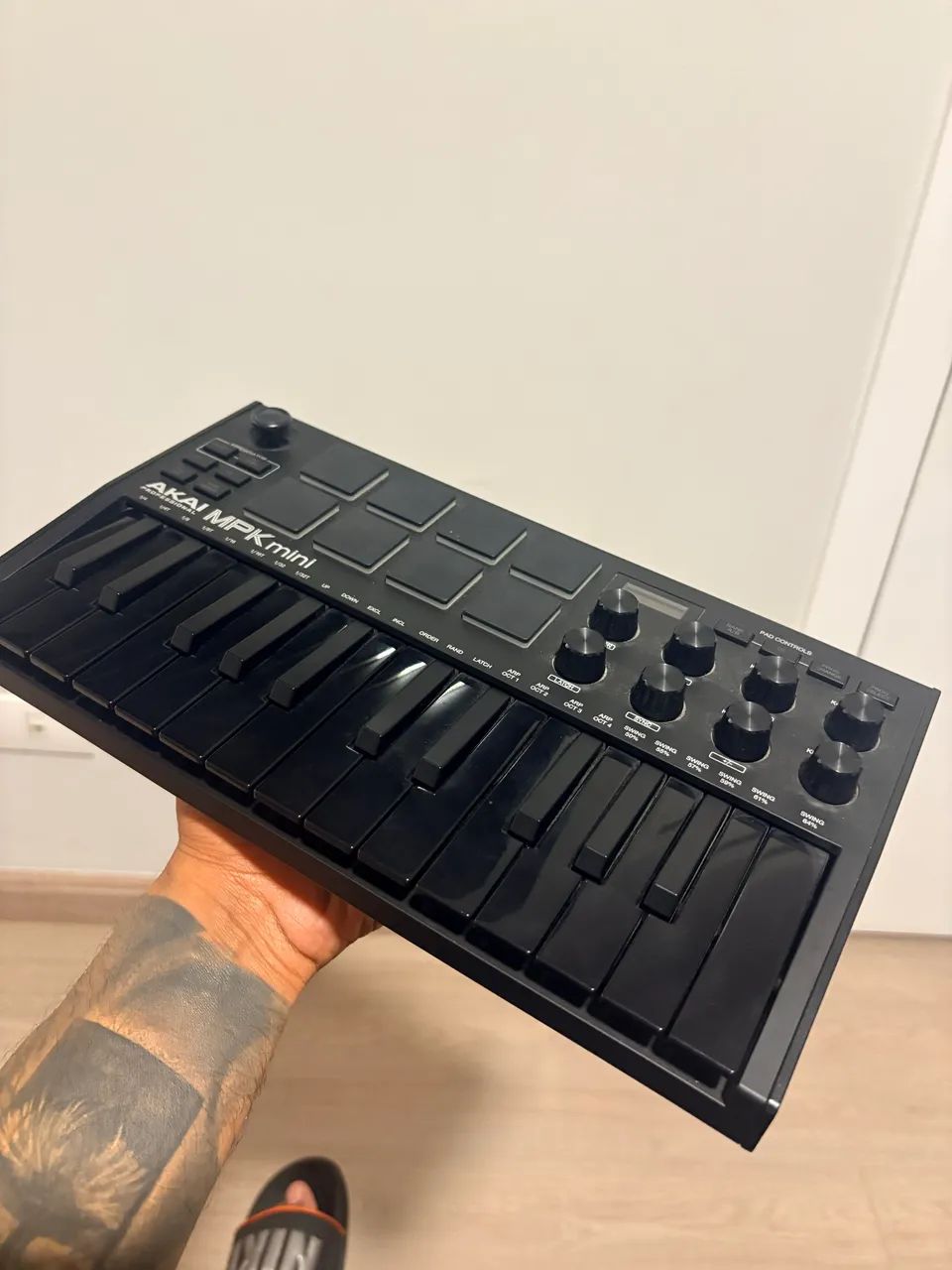Akai MPK mini Black Edition  - Foto 2