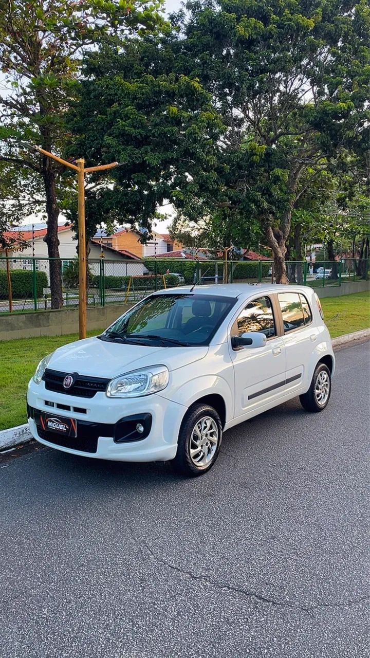 Fiat Uno Attractive 1.0 EVO Fire Flex 8V 5P 2016