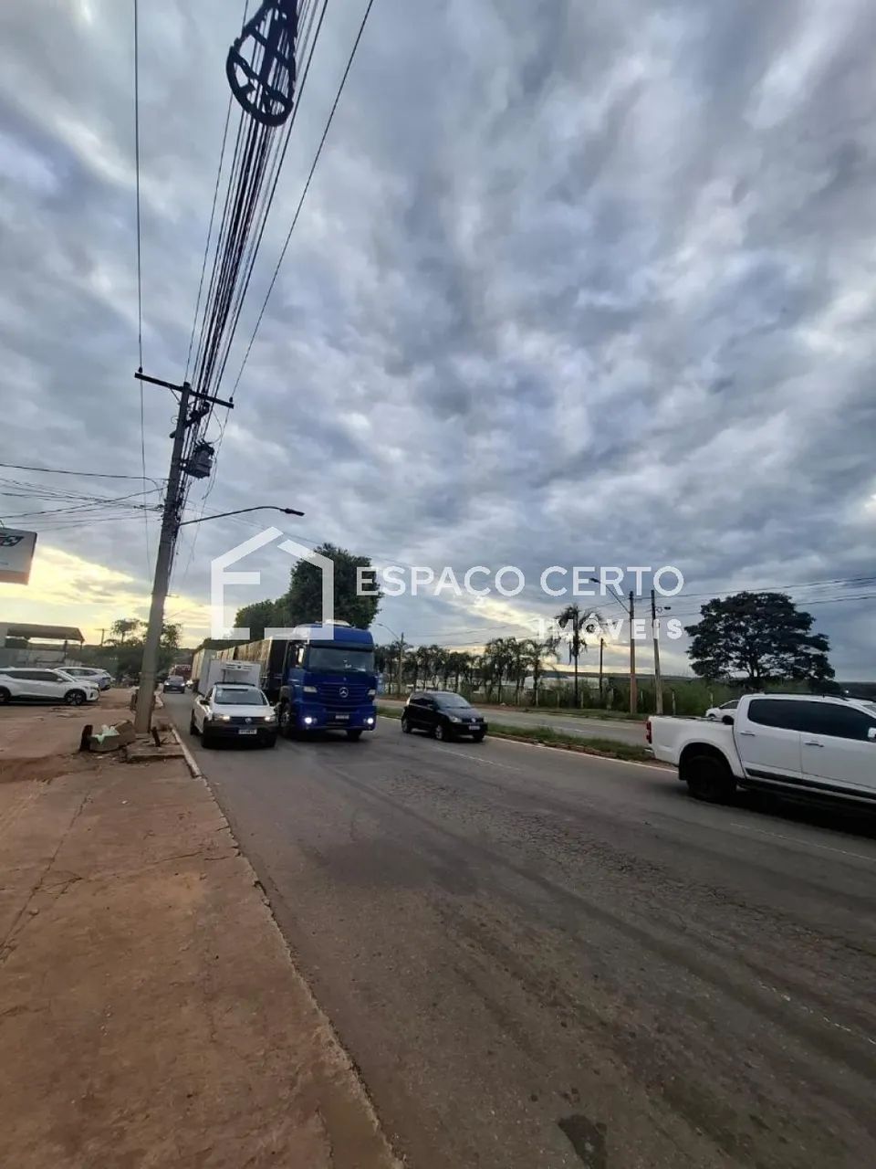 Avenida Guatapara - Santa Genoveva - Foto 4