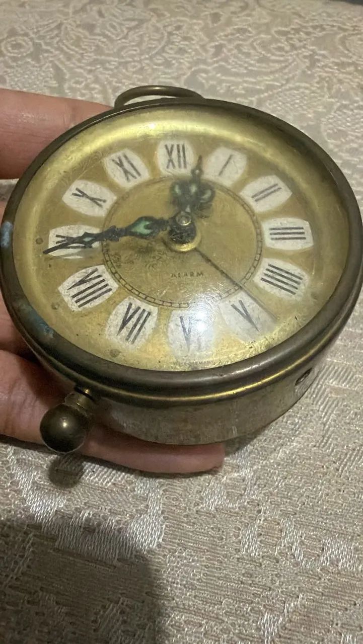 Relógio  alarm alem ão  - Foto 2