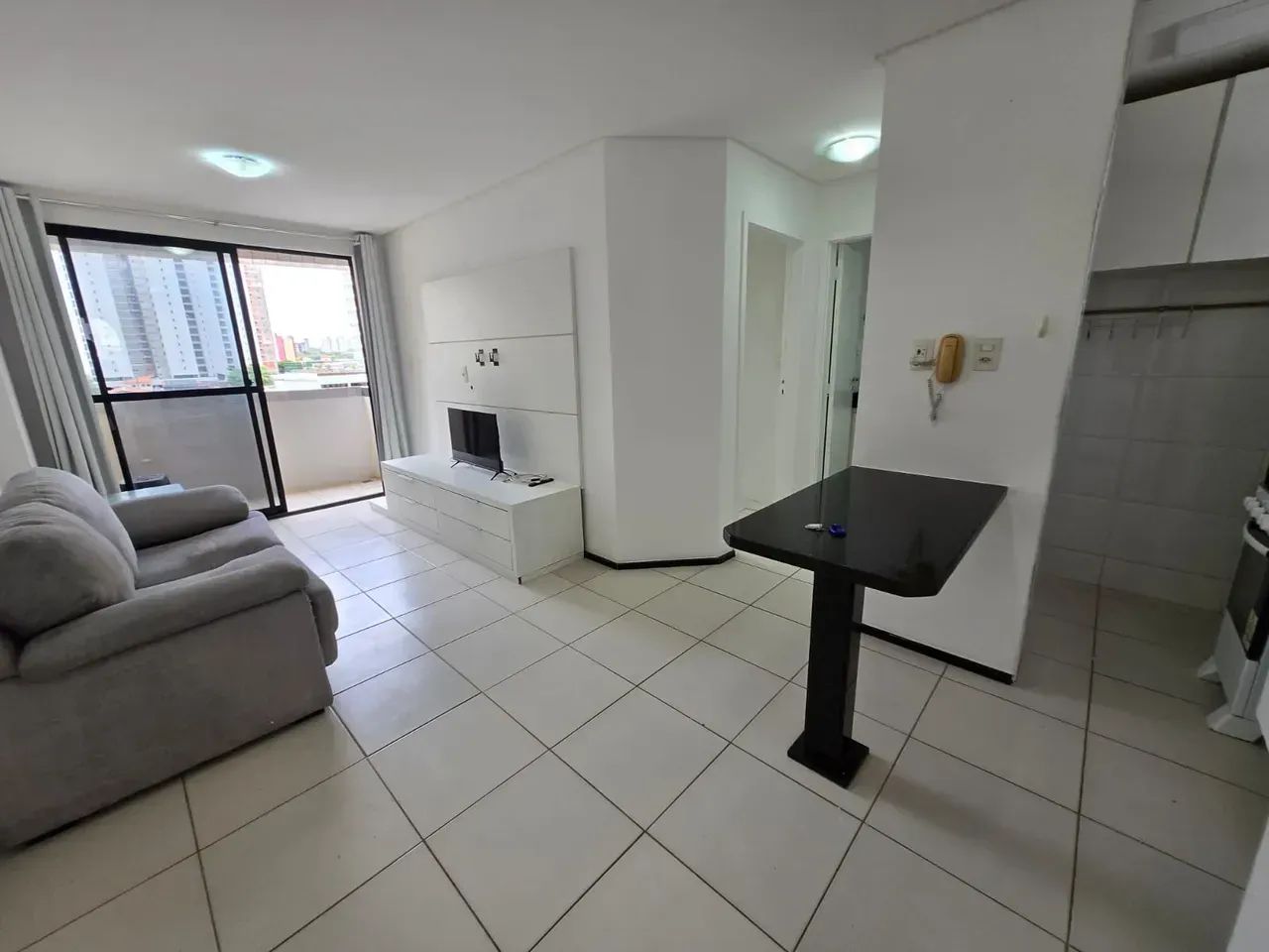 LOCAÇÃO  APTO ED. PRINCE TOWER MOBILIADO - Foto 4