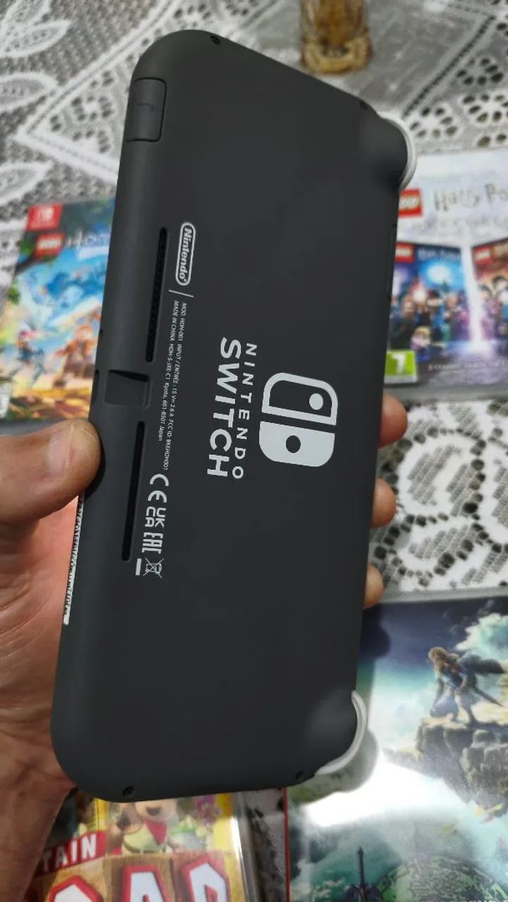 Nintendo switch lite (COMO NOVO) - Foto 2