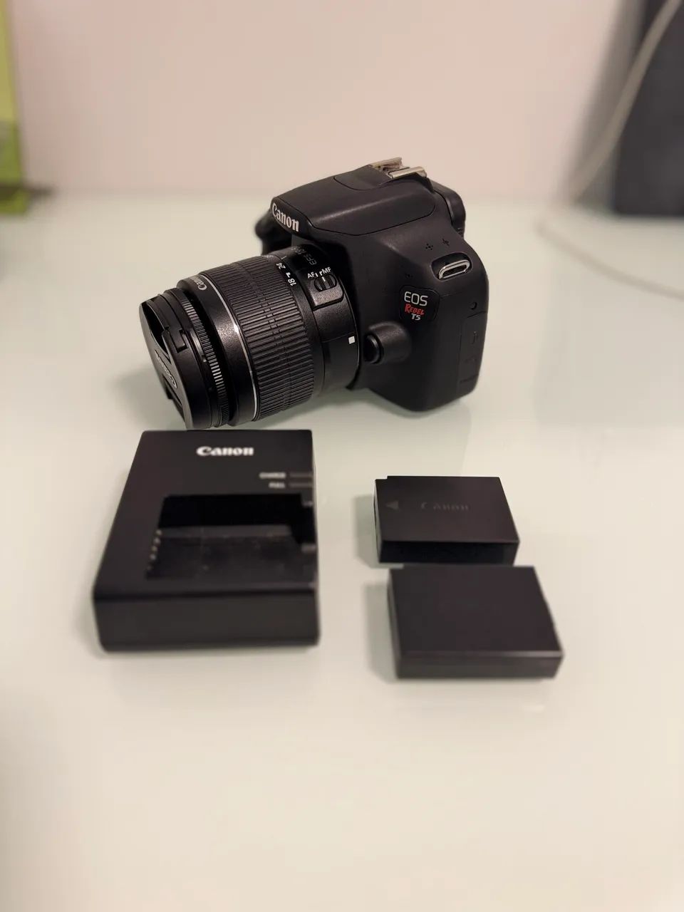 Camera Canon T5