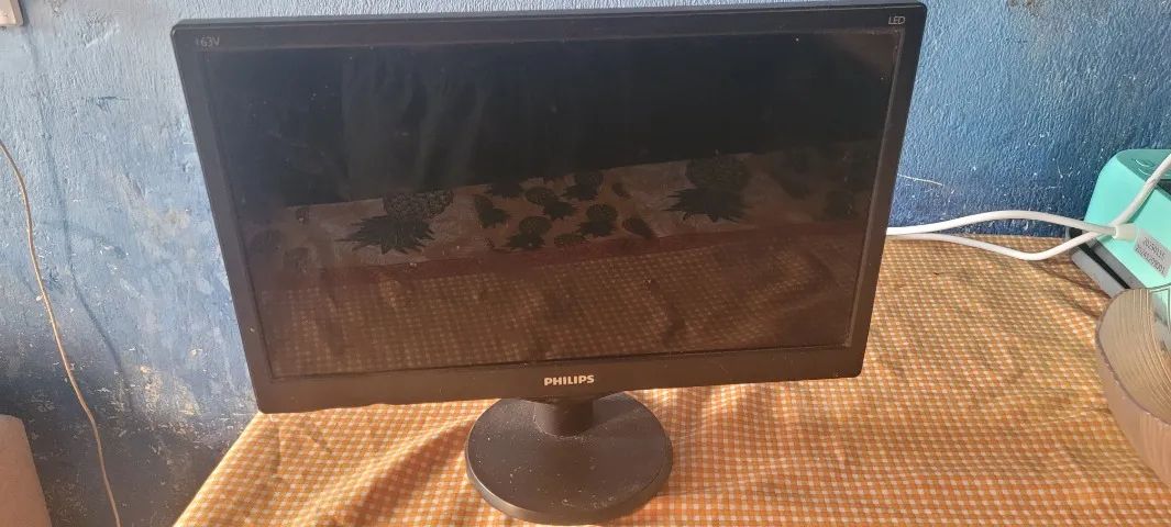Monitor  philips  - Foto 2