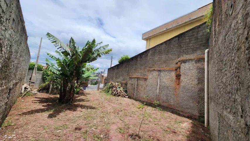 EXCELENTE TERRENO PLANO NO CENTRO DE FRANCISCO MORATO! - Foto 2