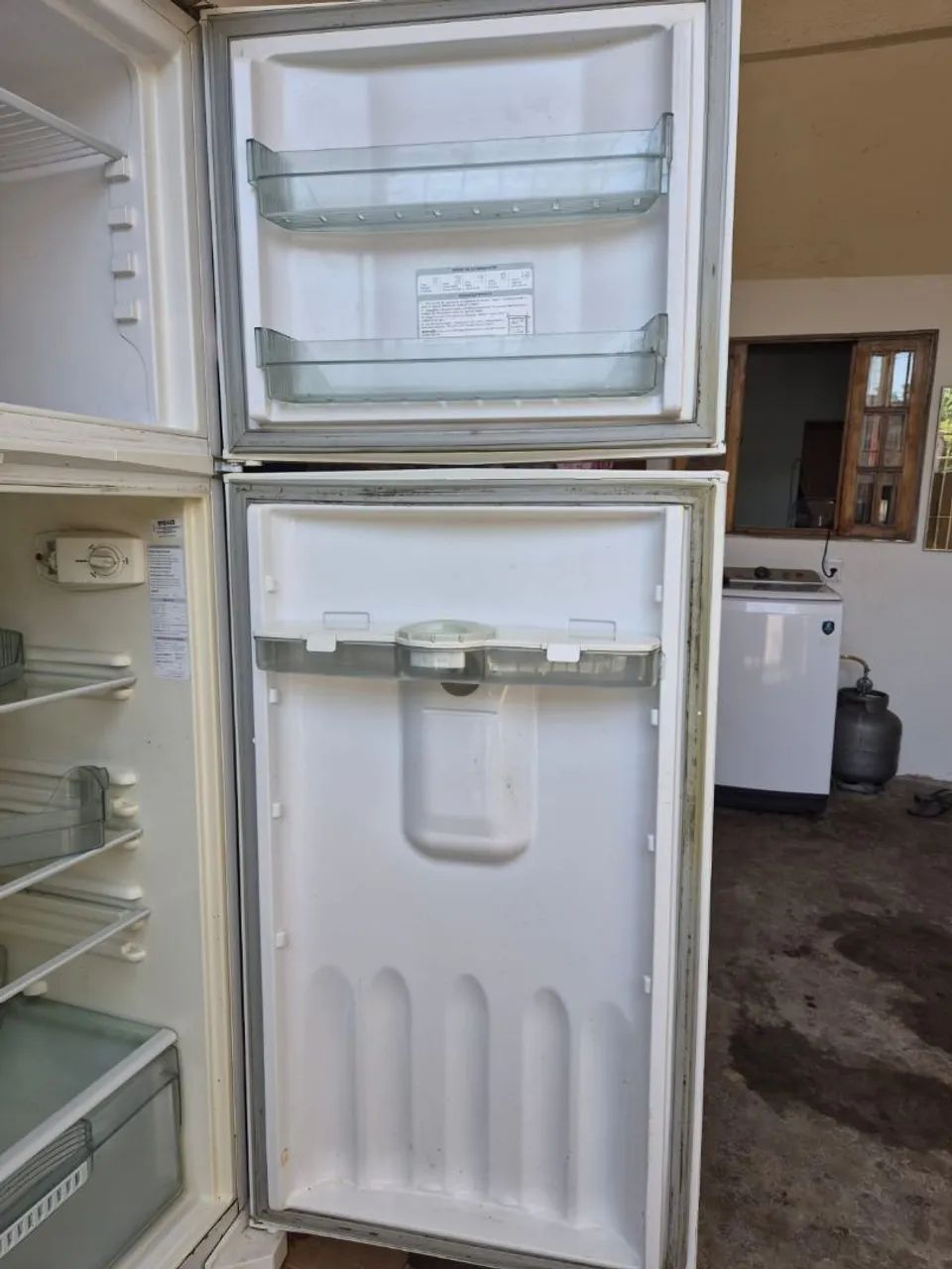 Geladeira em ótimo estado  - Foto 3