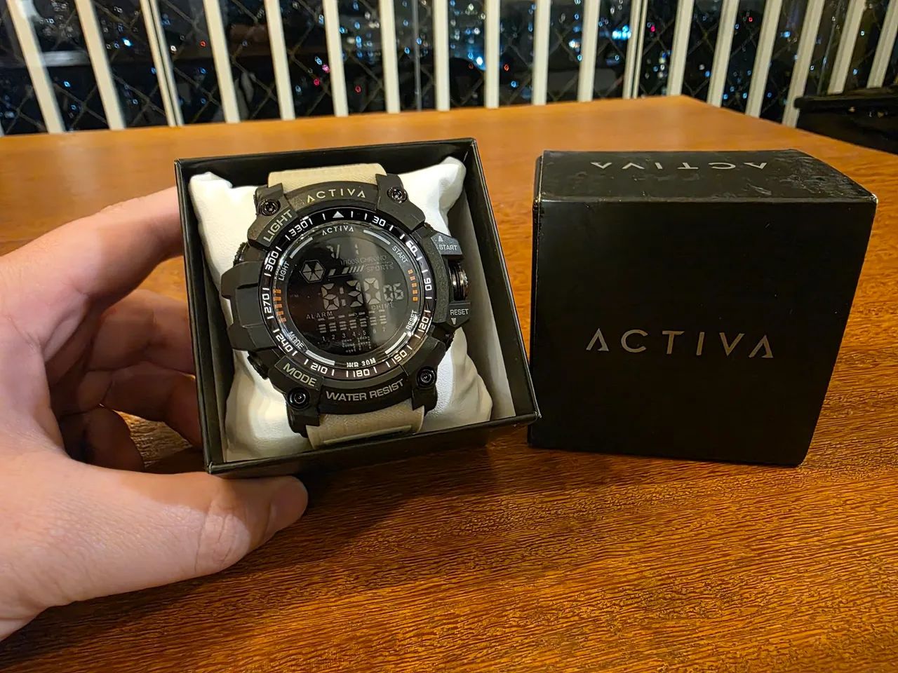 Invicta Digital Essentials Relógio Digital.<br>56 mm<br>