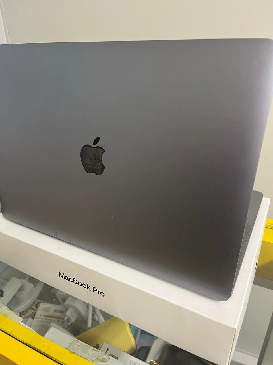 MacBook Pro 2019 Core i5 RAM 8gb SSD 512gb - Notebooks - Centro