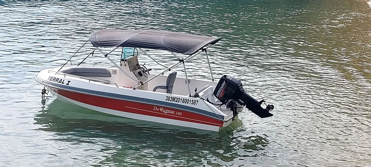 Lancha 16 pés - Barcos e aeronaves - Itaúna, Saquarema 1483441171