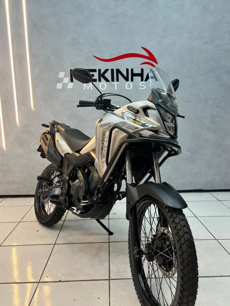 SAHARA 300 ADV - 2025  - Foto 4