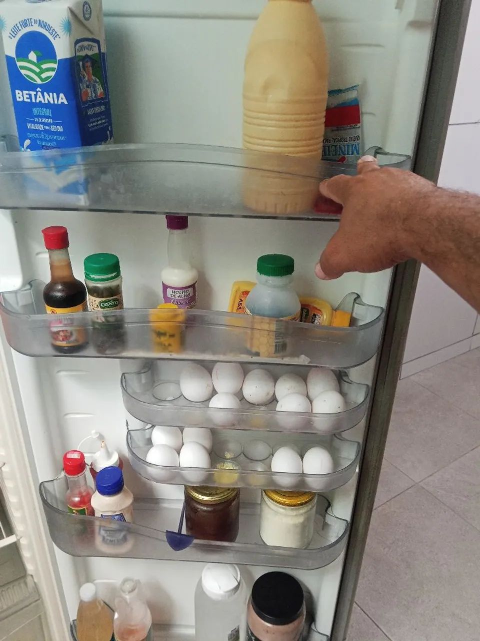 Vende-se uma geladeira  - Foto 3