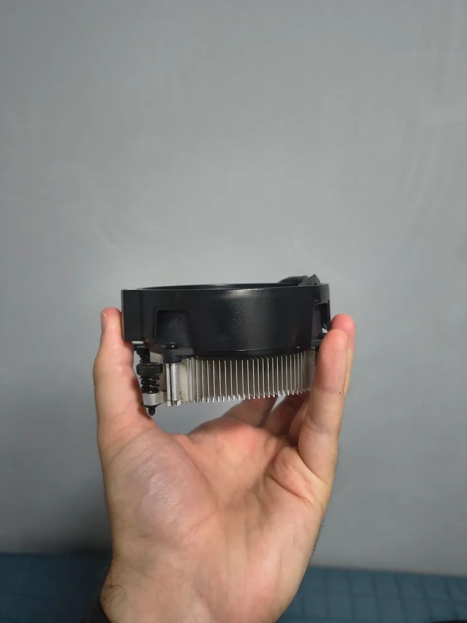 Cooler AMD original AM4 - Foto 4