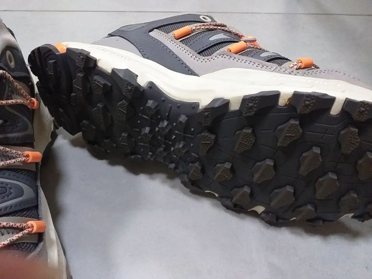 Tenis esportivo  - Foto 2