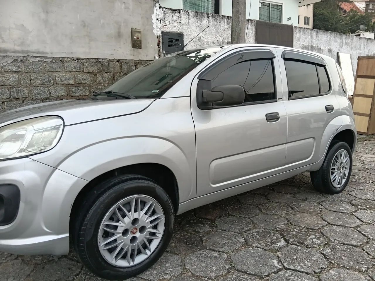 Fiat Uno Attractive 1.0 Flex 6V 5P 2017 - Foto 3