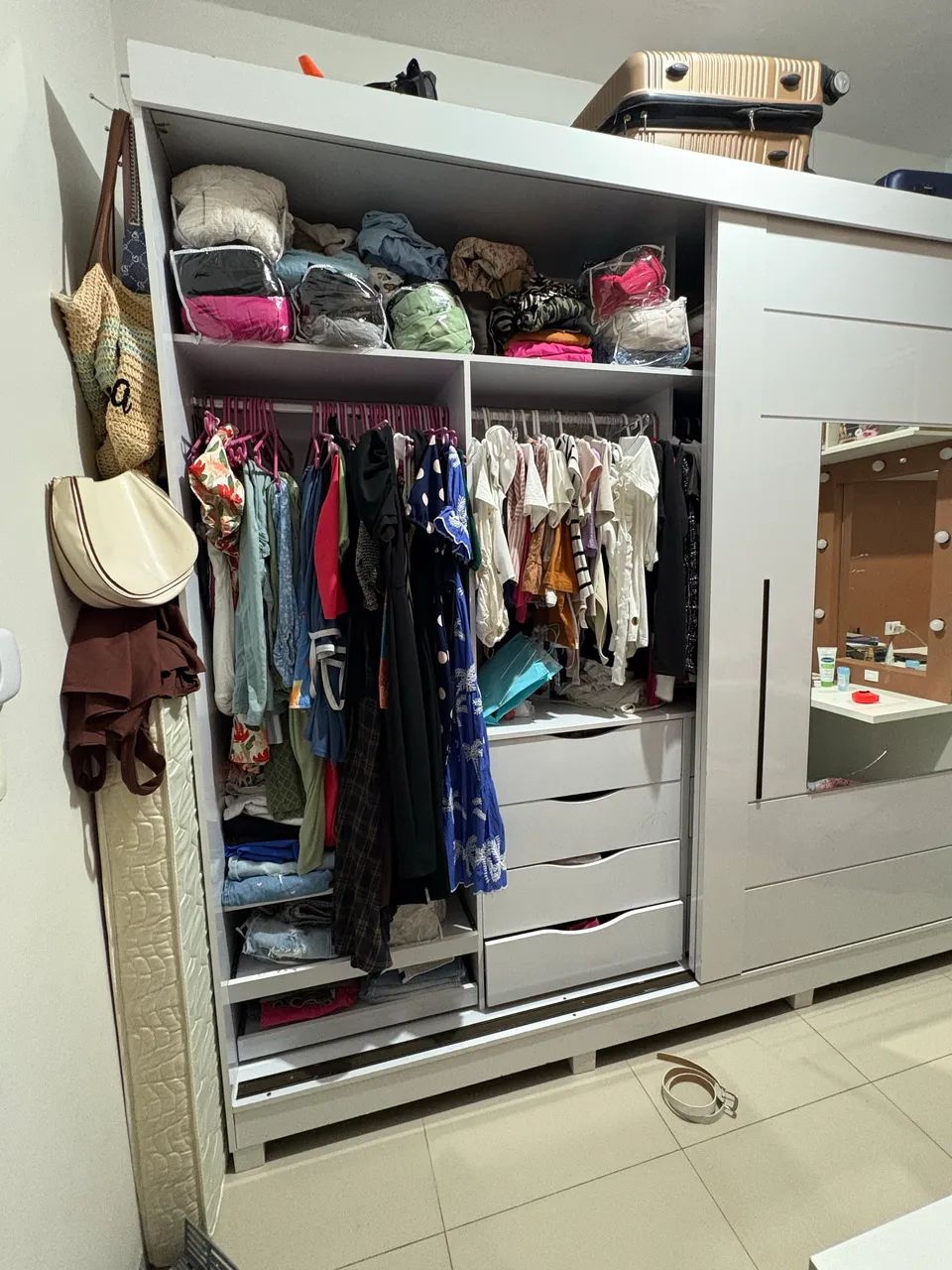 Guarda roupa grande  - Foto 2