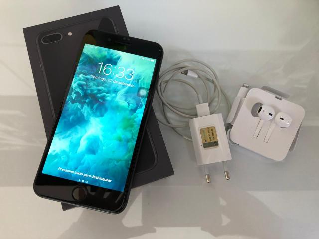 IPhone 8 Plus 64gb