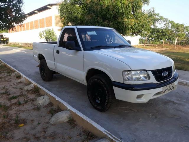 S10 ano 2000 básica - Foto 6