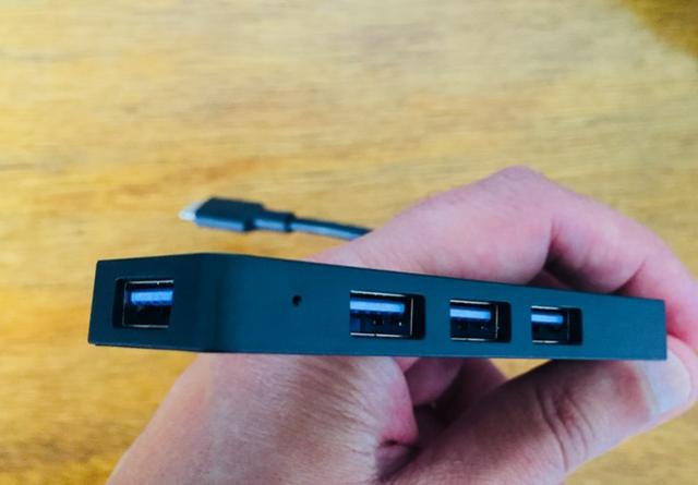 Adaptador Hub USB-C Aukey CB-C64 MacBook Pro - 4 portas USB 3.0 - Foto 5