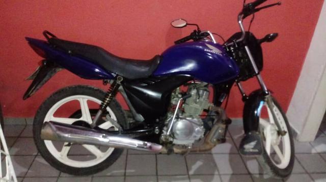 Vendo ou troco por carro - Foto 2