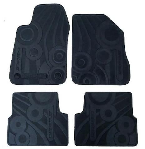 Jogo De Tapetes Pvc Novo Prisma Original Gm 13/17 52042049
