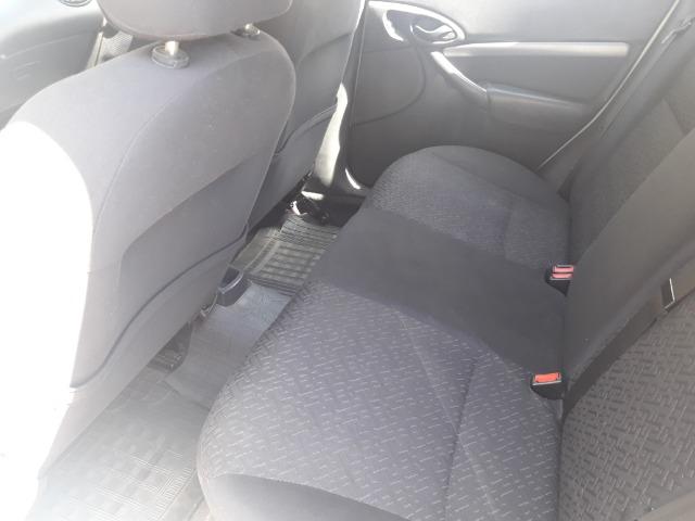 Ford Focus Hatch GLX 1.6 8v flex - único dono - Foto 11