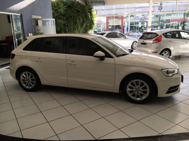 AUDI A3 2014/2015 1.4 TFSI SPORTBACK 16V GASOLINA 4P S-TRONIC - Foto 4