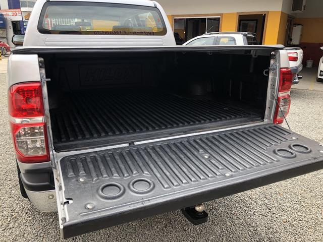Toyota Hilux SRV 3.0 Diesel 2012-2013 - Foto 8