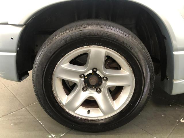 Chevrolet tracker 4x4 manual 2009 com teto solar - Foto 11