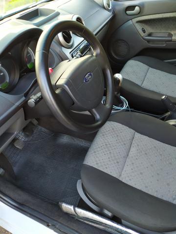 Lindo Fiesta Rocam 1.6 2014 - Foto 14