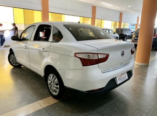 Fiat Grand Siena 2013 TetraFuel 1.4 Completo - Repasse - Foto 4