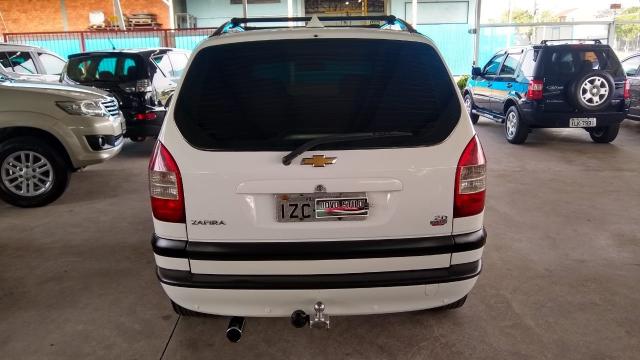 Chevrolet Zafira ZAFIRA 2.0 MPFI ELEGANCE 8V FLEX 4P MANUAL 4P - Foto 13