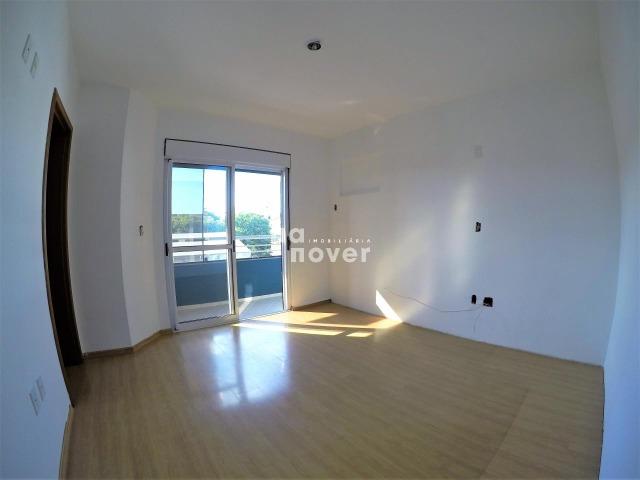 Apartamento 3 Dormitórios (1 Suíte), Sacada, Garagem, Elevador - Foto 11