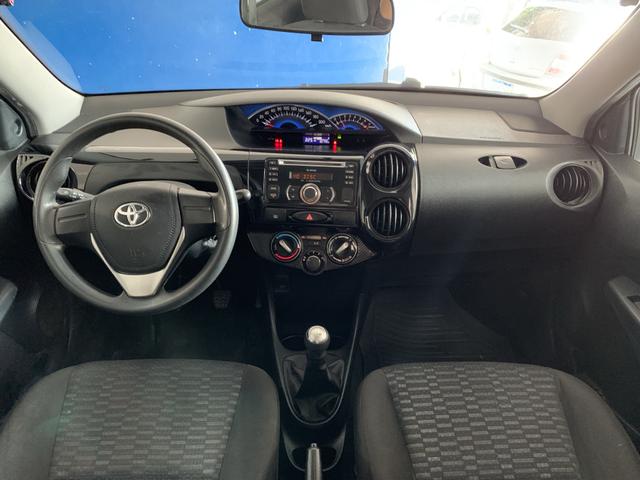 Etios 1.3 X 2015 * Única Dona, Está Impecável - Foto 4