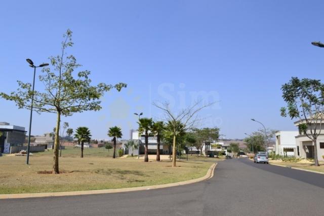 Terreno a venda no condomínio Buganvile. Bairro Jardim Olhos D´ Água. - Foto 7