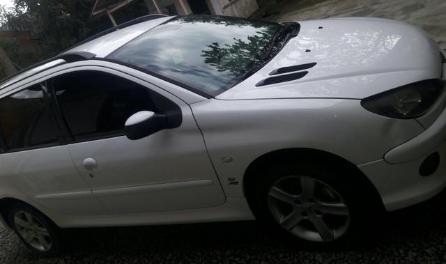 Vendo Peugeot 206sw feline ano 2006 R$12.500,00 - Foto 2