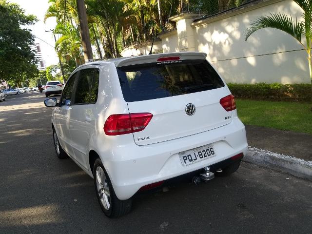 VW Fox Comfortline 1.6 Branco Impecável! - Foto 7