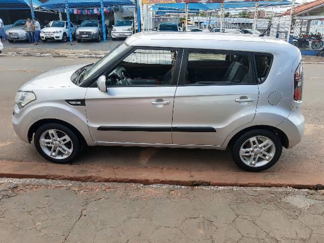 KIA SOUL ANO 2011 - Foto 3