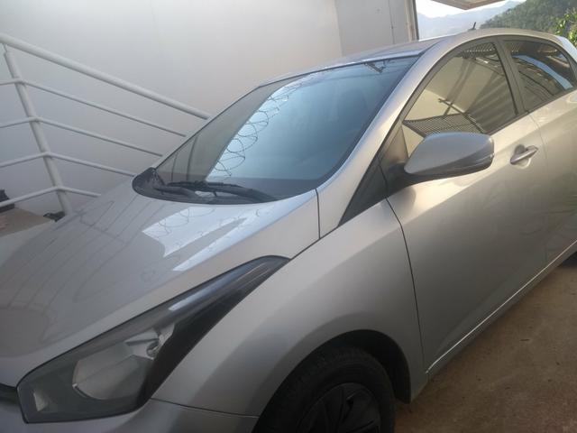 HB20 Hatch 14/15 Super novo
