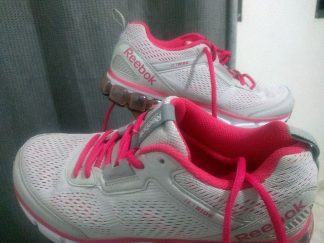 tenis reebok feminino academia