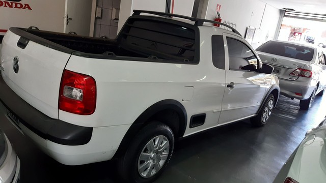 VW SAVEIRO CE COMPLETA 2013 MUINTO BEM CONSERVADA COM MANUAL CHAVE RESERVA