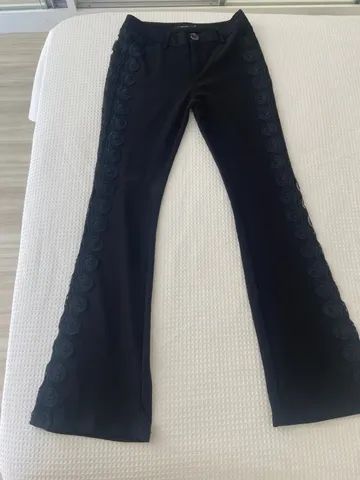 Calça boca de sino preta