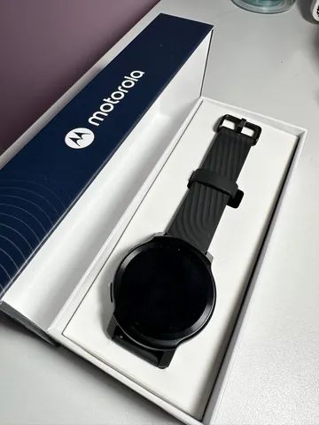 Motorola Moto Watch 100 - Smartwatch, GPS, Bluetooth, Preto