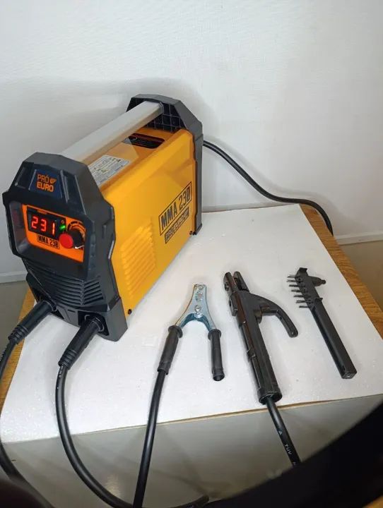 Maquina de solda industrial 230a solda ferro alumínio e inox e tig  - Foto 2