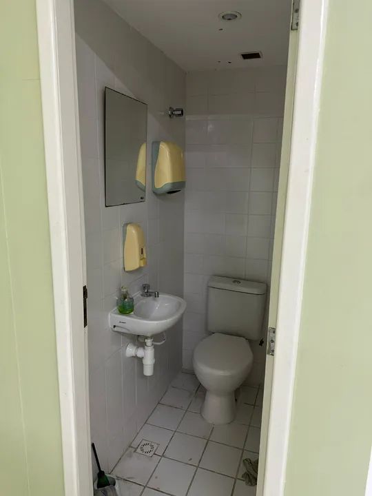 04 salas conjugadas para locação, recém reformadas, 03 wc, 01 copa, 04 vagas, Av. Tancredo - Foto 6