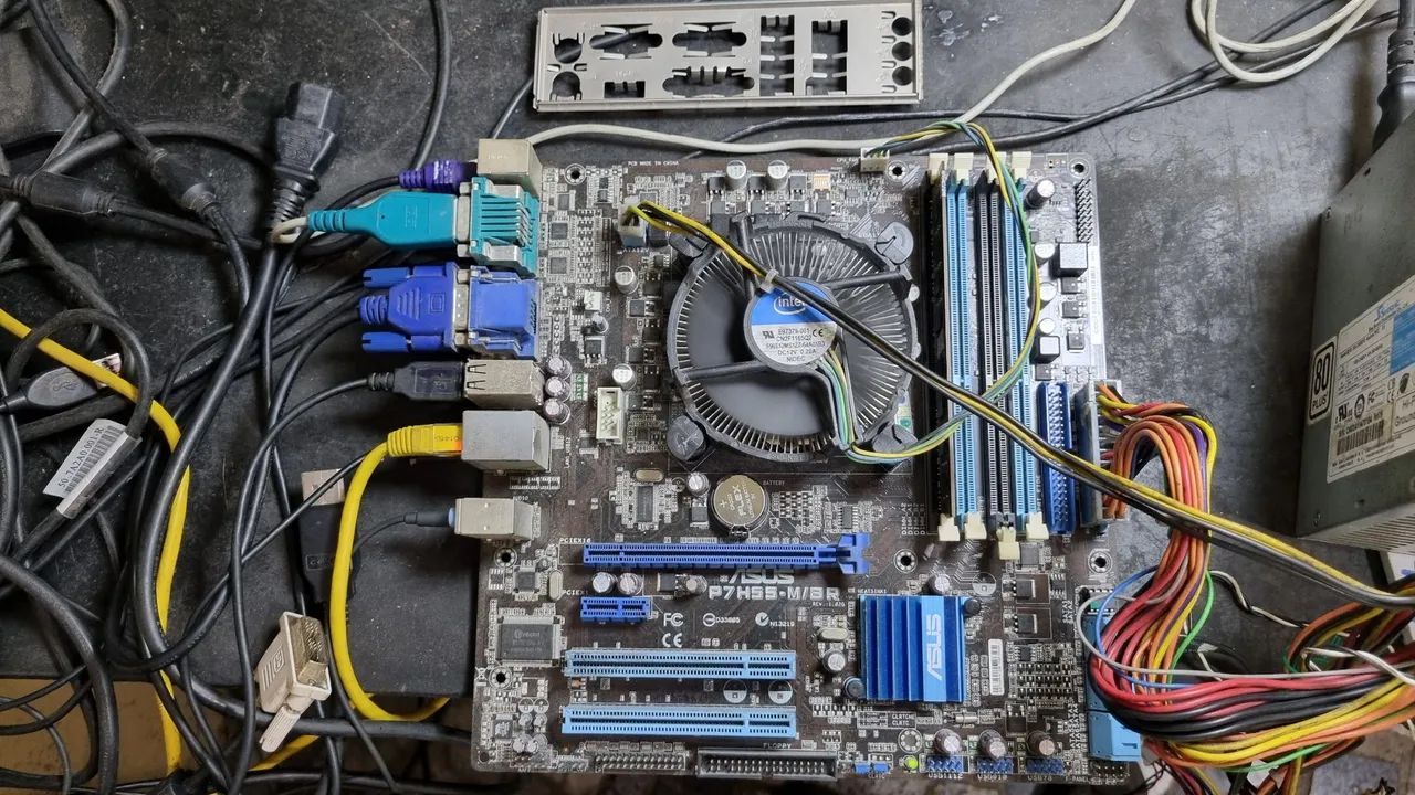 Hardware em geral Placas-mãe monitores e HDs 100% testados ! - Foto 5