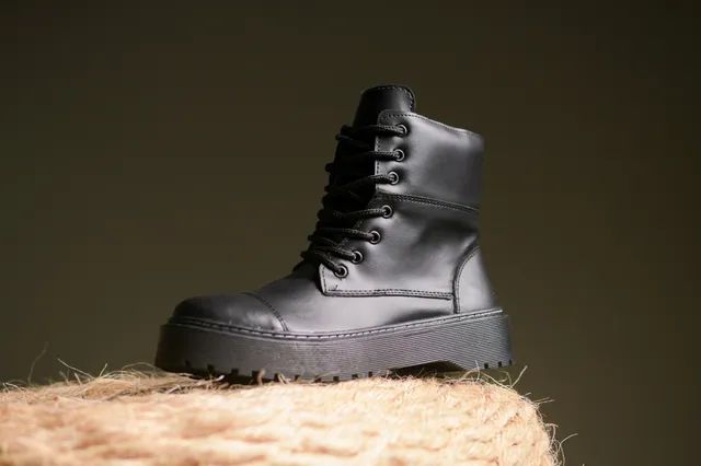 Bota feminina  - Foto 2