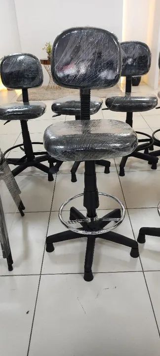 Cadeiras Perfeitas P/ seu trabalho  ( CONSULTEM OS VALORES )