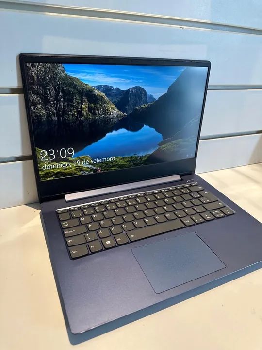 Notebook Lenovo! Core i5 8Gb SSD 500gb com garantia 